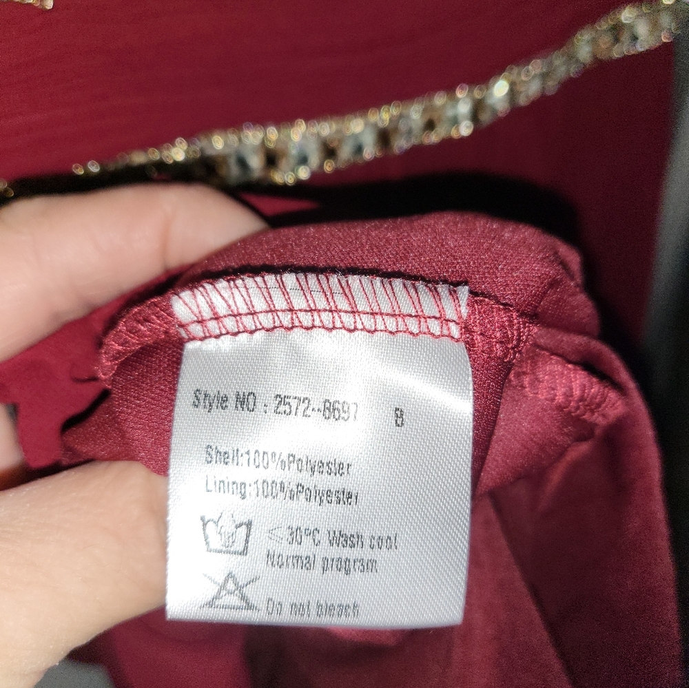 Dress - Picture 5 of 6